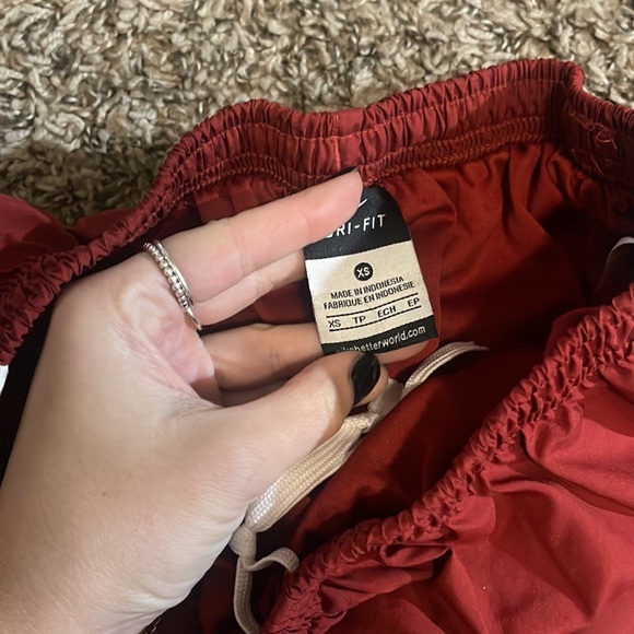 Nike red Razorback, dri fit athletic shorts with liner - Picture 4 of 5